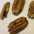How can you tell if pecans are good?
